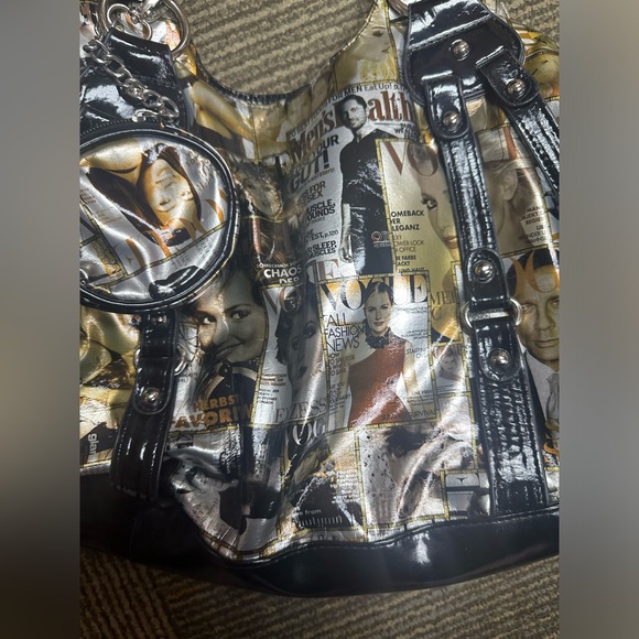 Glossy Magazine Cover Handbag with Detachable Zipper Pouch - Picture 3 of 3